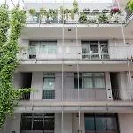 Homeby, Stylish Apartment With Balcony