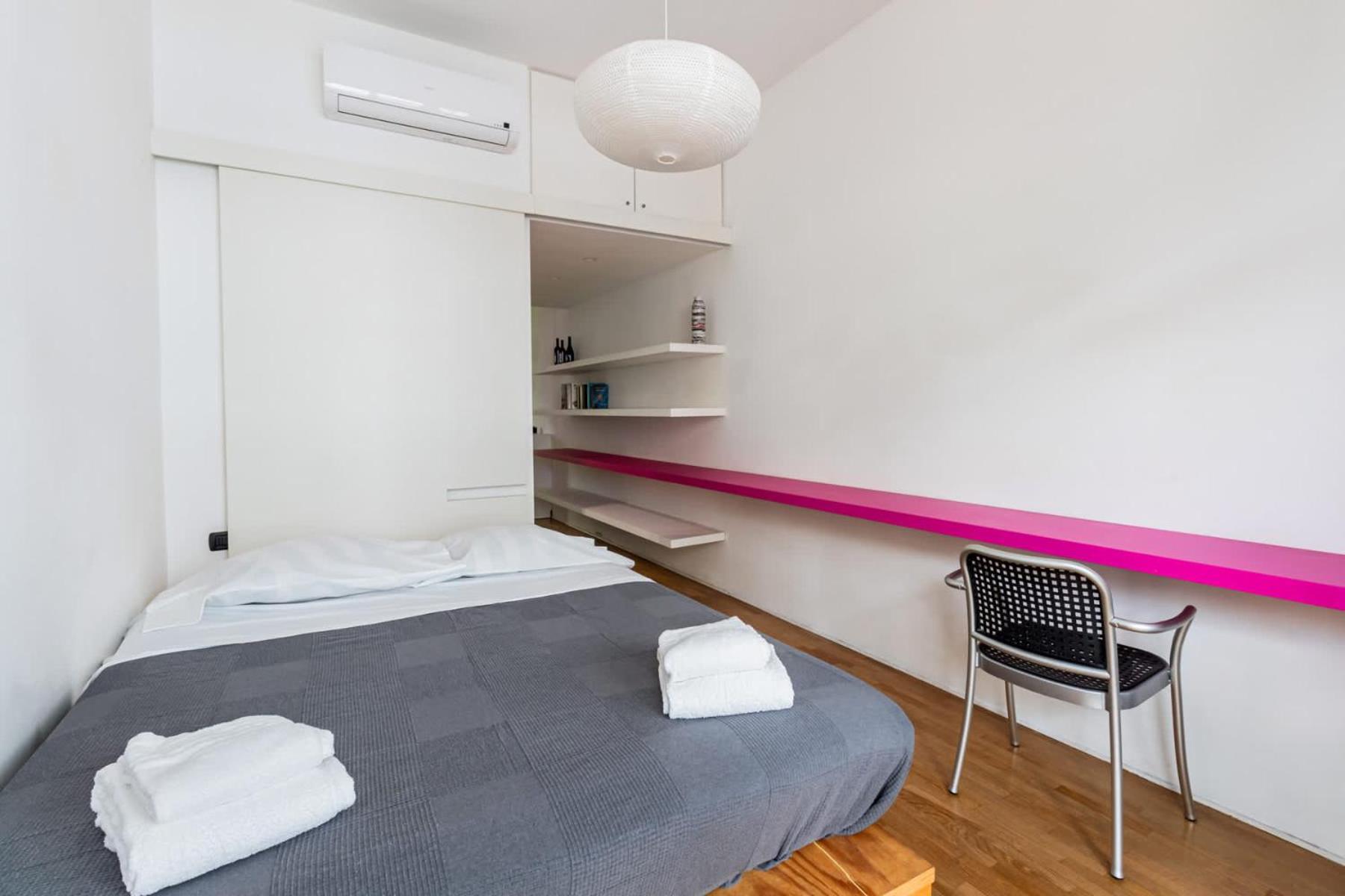 Appartement Homeby, Stylish With Balcony Milan